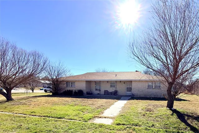 $190,000 | 1303 Hanna Valley Road, Goldthwaite, TX 76844