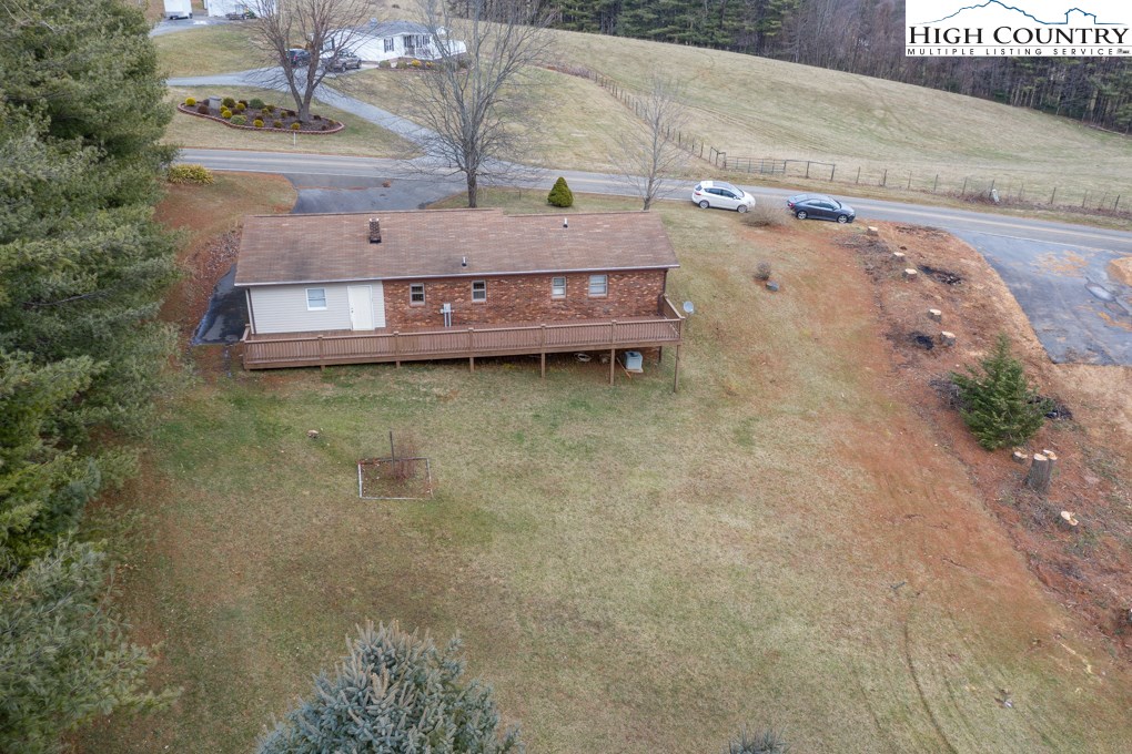 278 Tedder Road Sparta, NC 28675 - Photo 5 of 44 Gallery Image 5