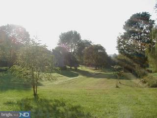 61 Gouglersville Road Reading, PA 19608 - Photo 2 of 6