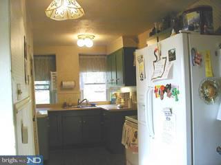 61 Gouglersville Road Reading, PA 19608 - Photo 5 of 6