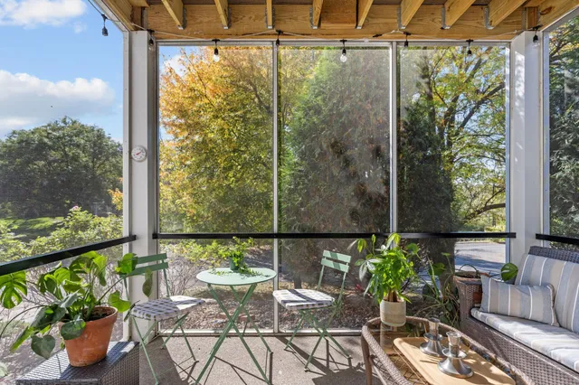 $359,000 | 3030 St Albans Mill Road, Unit 115, Minnetonka, MN 55305