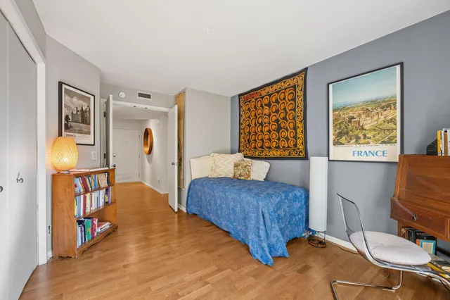 $359,000 | 3030 St Albans Mill Road, Unit 115, Minnetonka, MN 55305