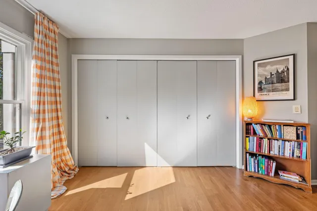 $359,000 | 3030 St Albans Mill Road, Unit 115, Minnetonka, MN 55305