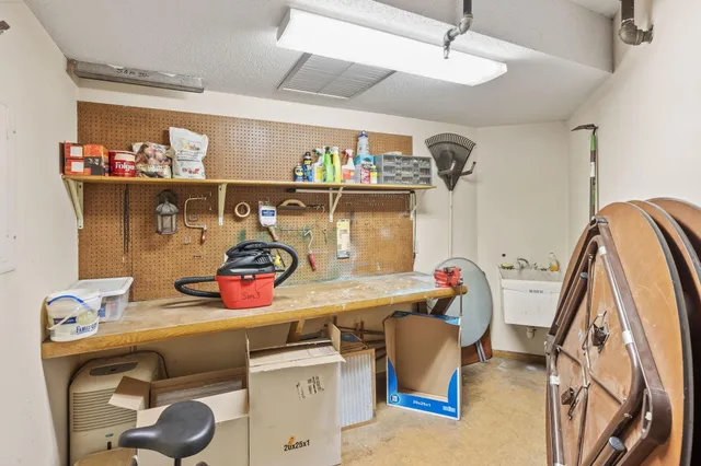 $359,000 | 3030 St Albans Mill Road, Unit 115, Minnetonka, MN 55305