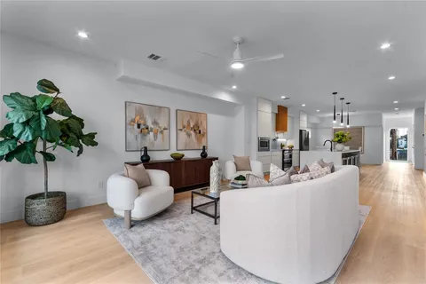 $749,900 | 1505 Holly Avenue, Dallas, TX 75204