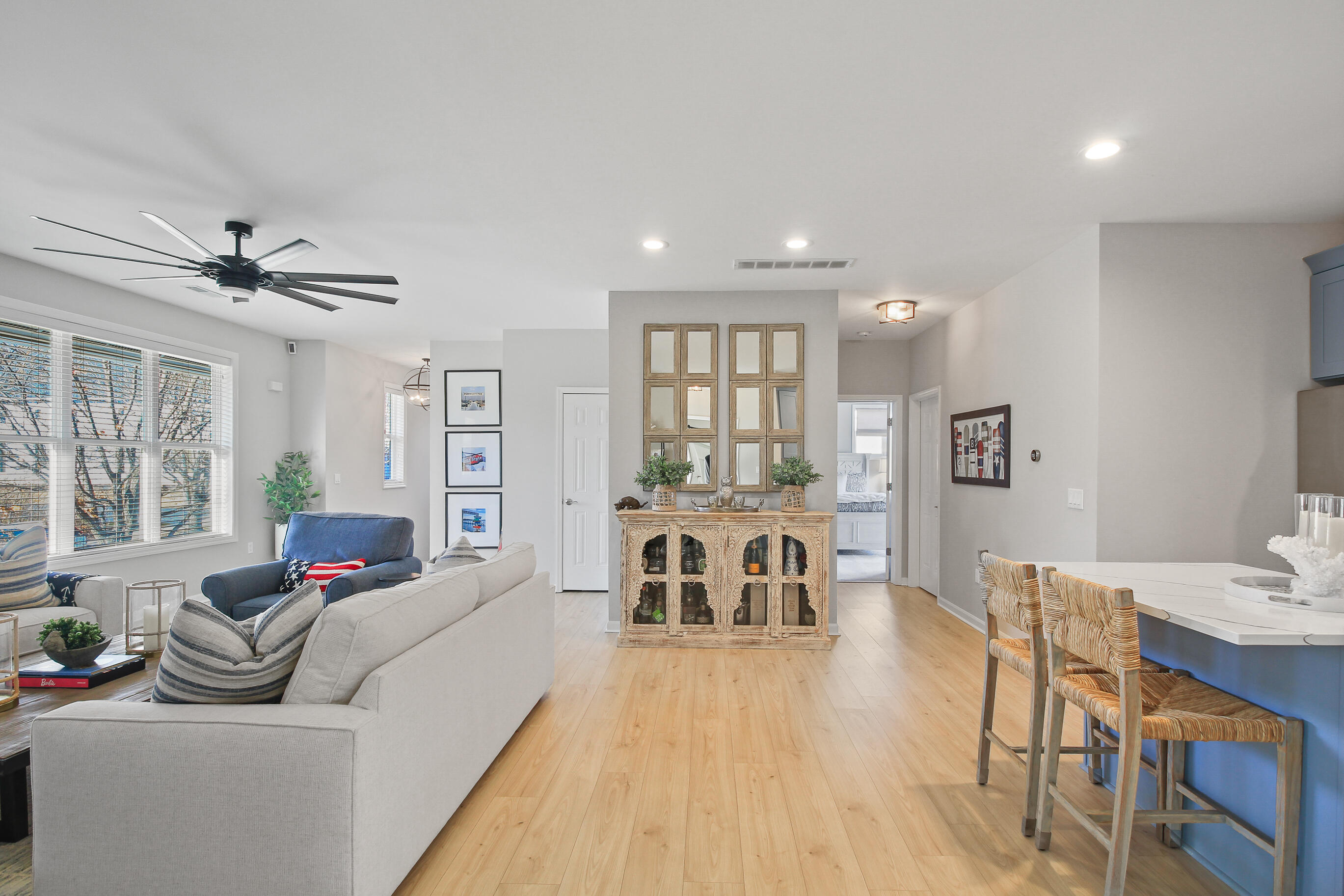 453 Mill Street, Unit 802 Fontana, WI 53125 - Photo 20 of 56 Living - Kitchen Island