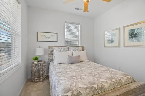 $699,900 | 453 Mill Street, Unit 802, Fontana, WI 53125