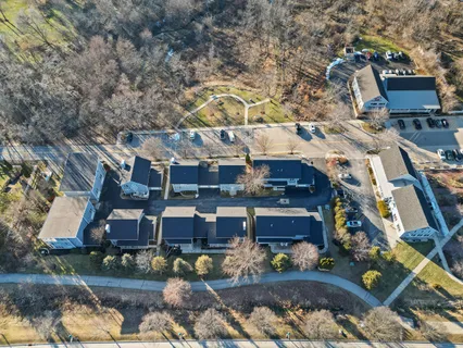 $699,900 | 453 Mill Street, Unit 802, Fontana, WI 53125