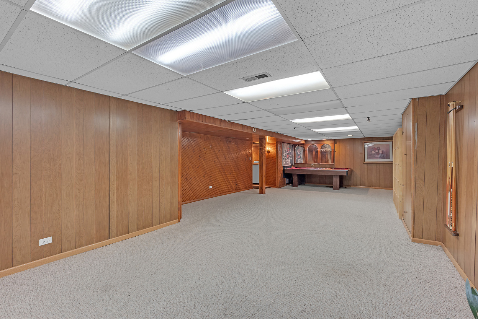 1423 Busse Road Mount Prospect, IL 60056 - Photo 14 of 22 Gallery Image 14