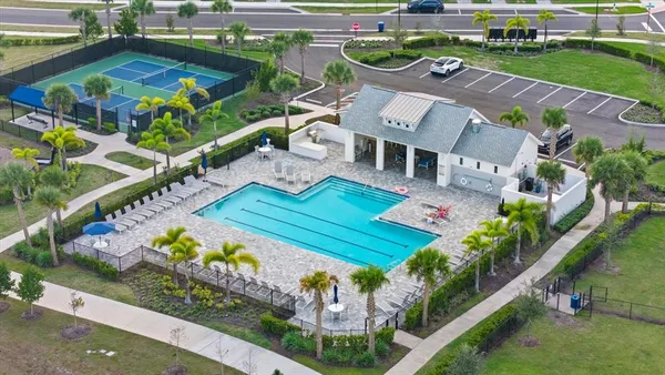 $3,500 | 7328 Portlight Lane, Sarasota, FL 34240