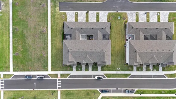 $3,500 | 7328 Portlight Lane, Sarasota, FL 34240