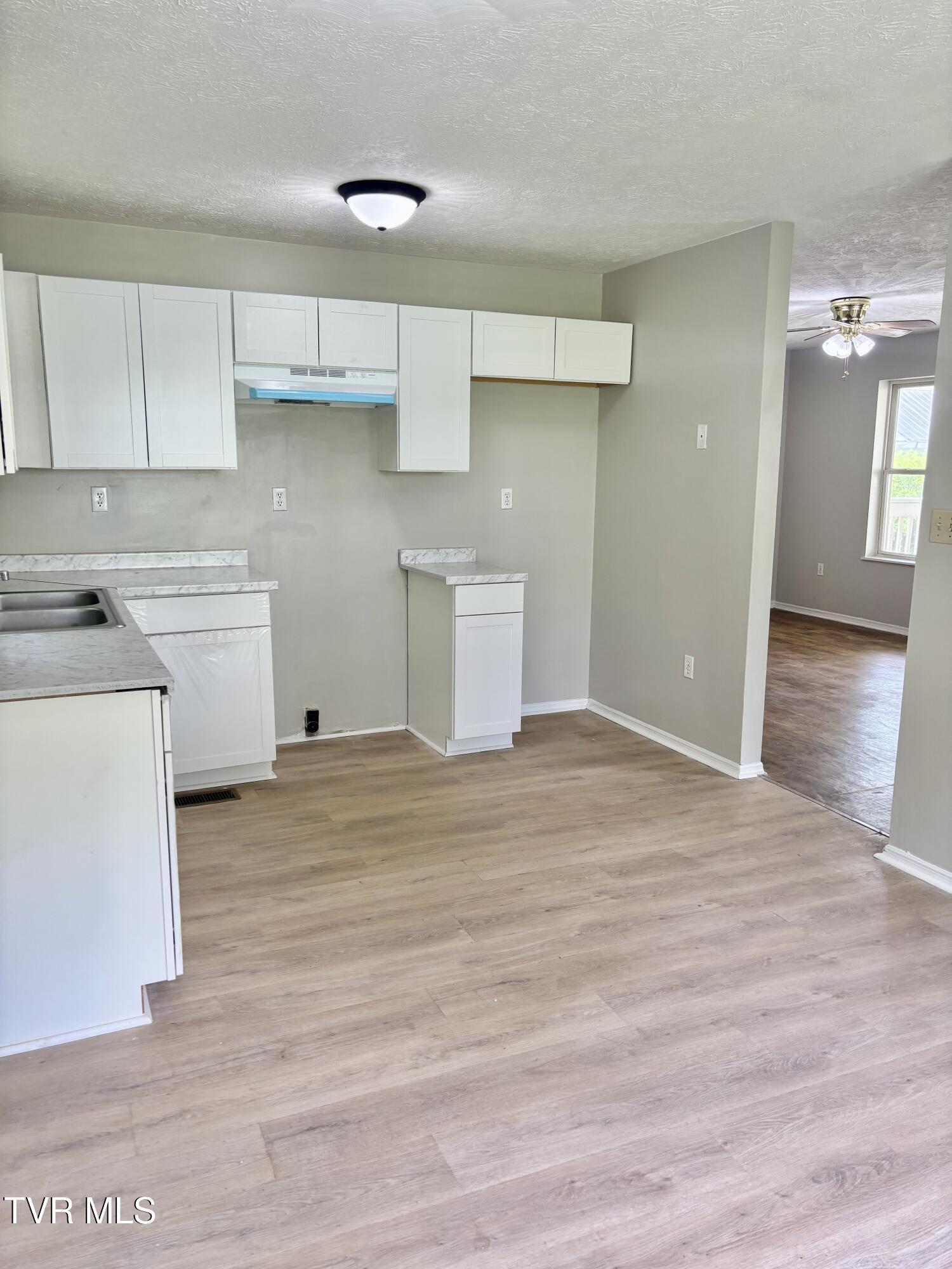 138 Jack Rival Way Dungannon, VA 24245 - Photo 8 of 26 8