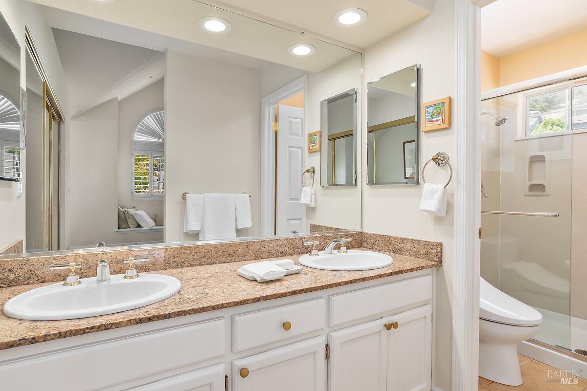 186 Ignacio Valley Circle Novato, CA 94949 - Photo 19 of 31