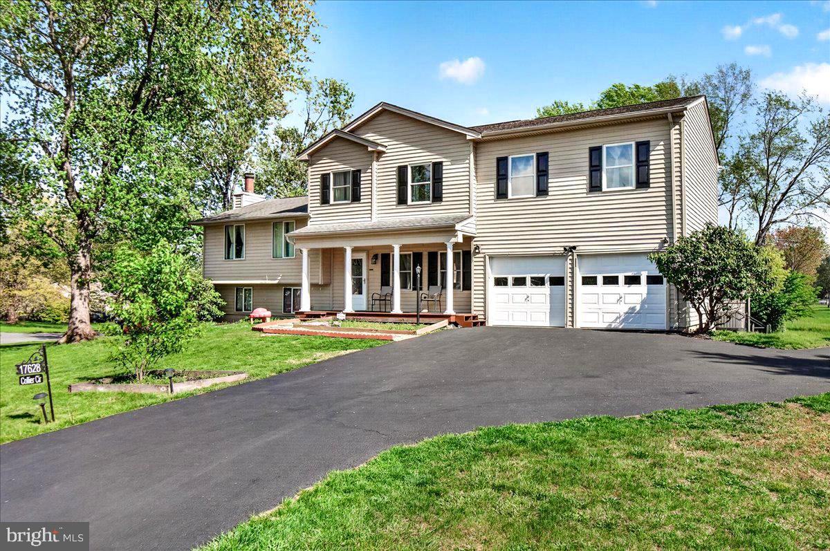 17628 Collier Circle Poolesville, MD 20837 - Photo 3 of 69 Two car garage!