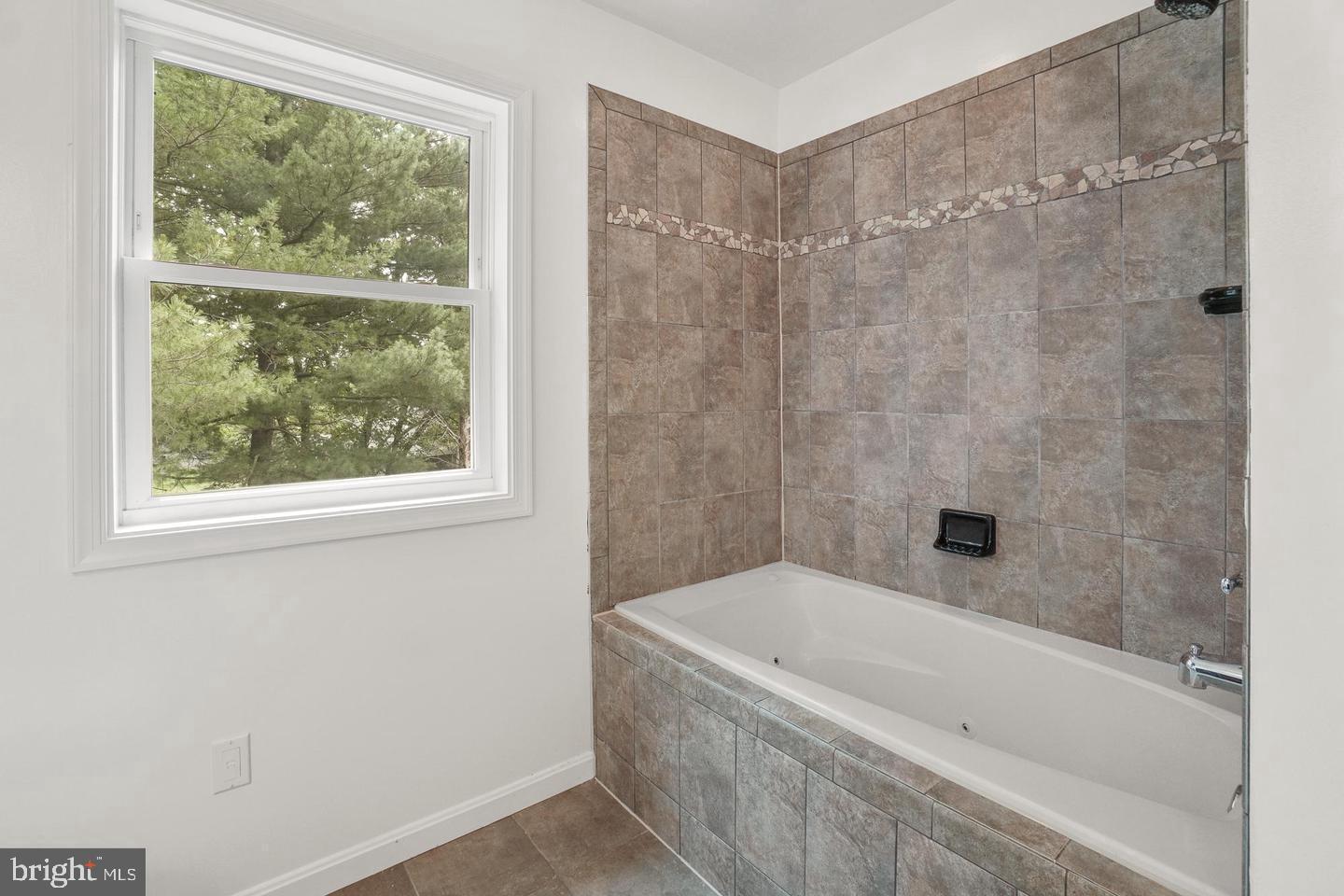 17628 Collier Circle Poolesville, MD 20837 - Photo 32 of 69