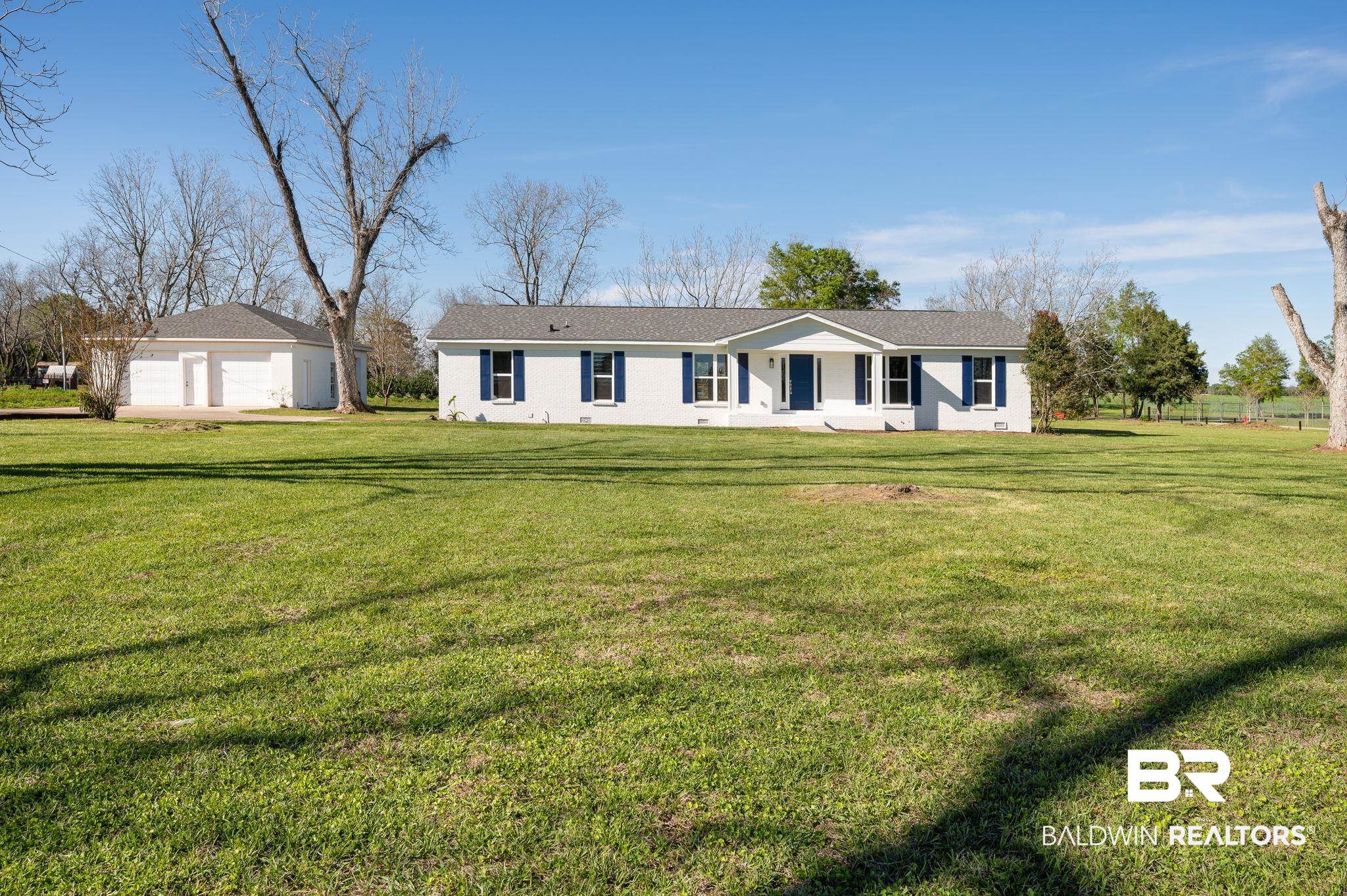 14217 Highway 90 Loxley, AL 36551 - Photo 2 of 35
