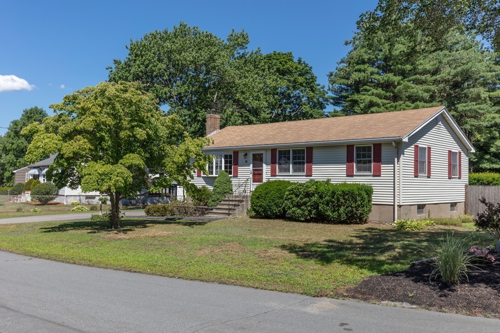 38 Lillian Road Stoughton, MA 02072 - Photo 27 of 30 Gallery Image 27