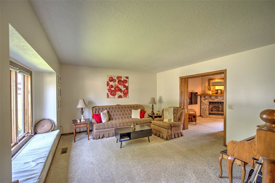 3646 Pleasantview Court Decatur, IL 62526 - Photo 13 of 45