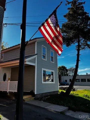 $189,000 | 705 Court Street, Utica, NY 13502