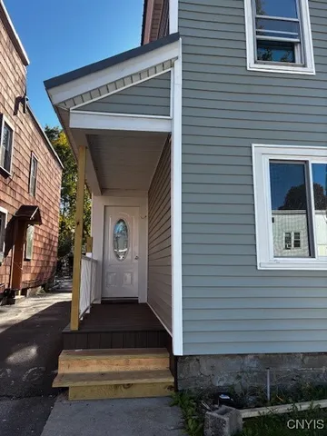 $189,000 | 705 Court Street, Utica, NY 13502