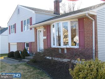 21 Weathervane Road Aston, PA 19014 - Photo 2 of 12 Gallery Image 2