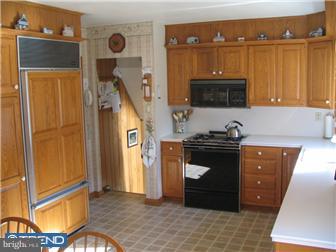 21 Weathervane Road Aston, PA 19014 - Photo 5 of 12 Gallery Image 5