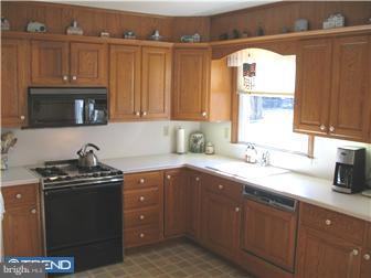 21 Weathervane Road Aston, PA 19014 - Photo 7 of 12 Gallery Image 7