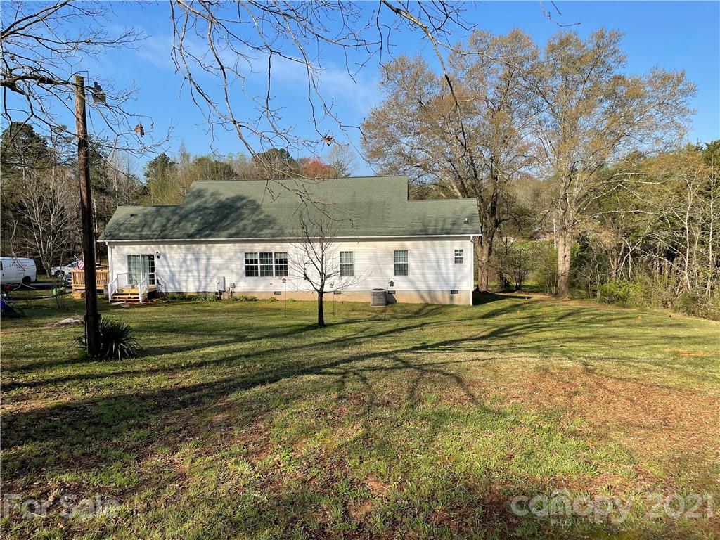 622 Miles Road Dallas, NC 28034 - Photo 2 of 20 Gallery Image 2