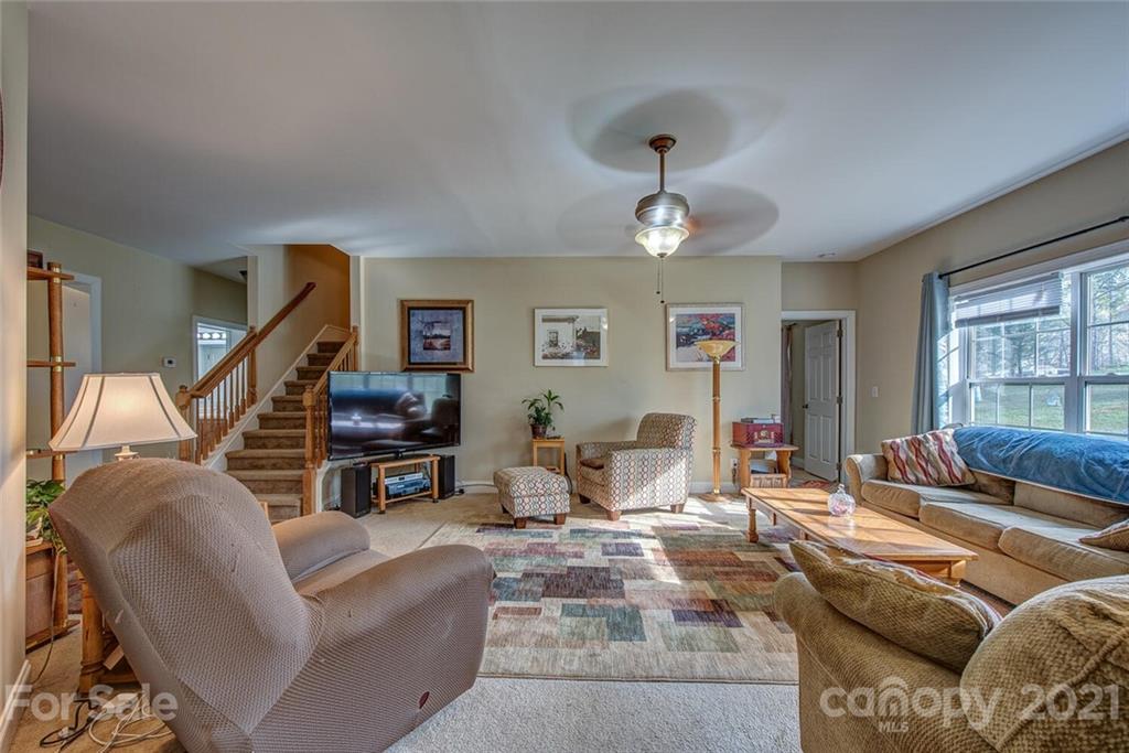 622 Miles Road Dallas, NC 28034 - Photo 11 of 20 Gallery Image 11