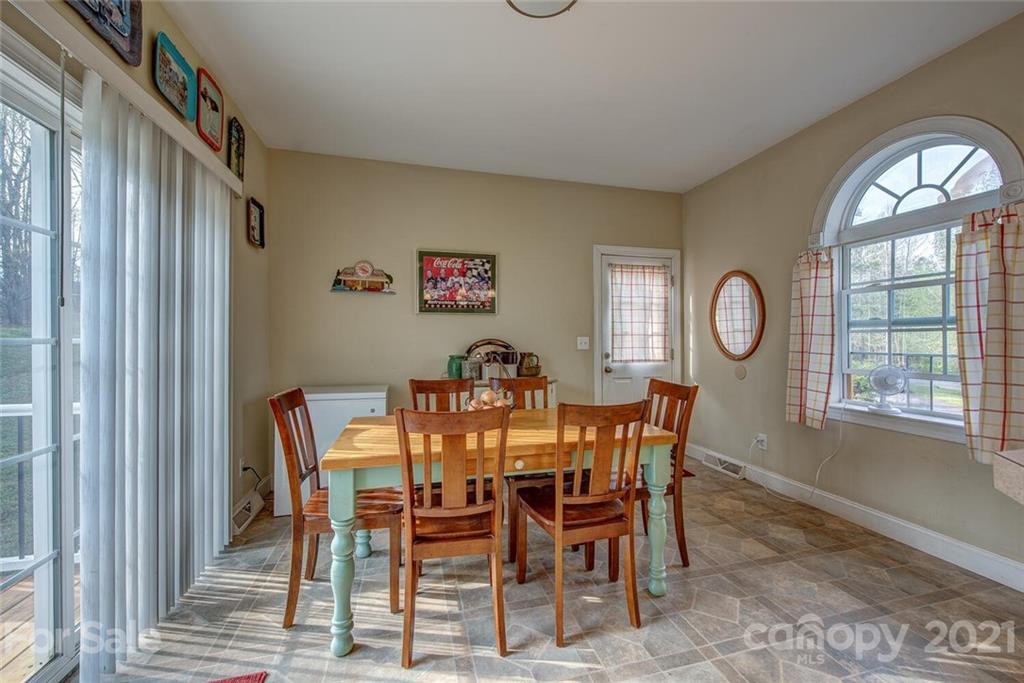 622 Miles Road Dallas, NC 28034 - Photo 16 of 20 Gallery Image 16