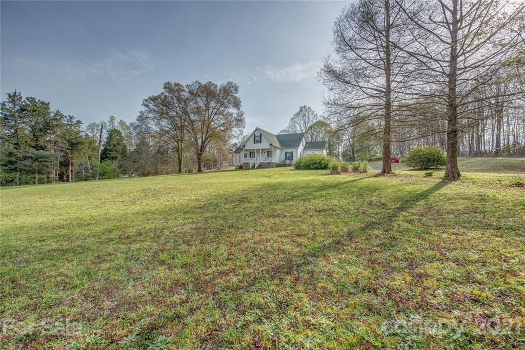 622 Miles Road Dallas, NC 28034 - Photo 5 of 20 Gallery Image 5