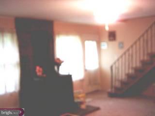 47 Grapevine Road Levittown, PA 19057 - Photo 2 of 5