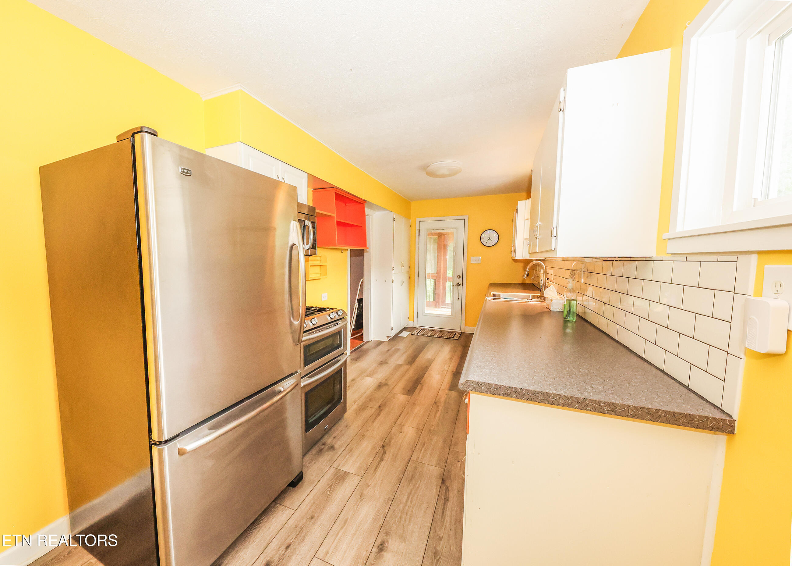 117 Tabor Road Oak Ridge, TN 37830 - Photo 11 of 50 117 kitchen 5