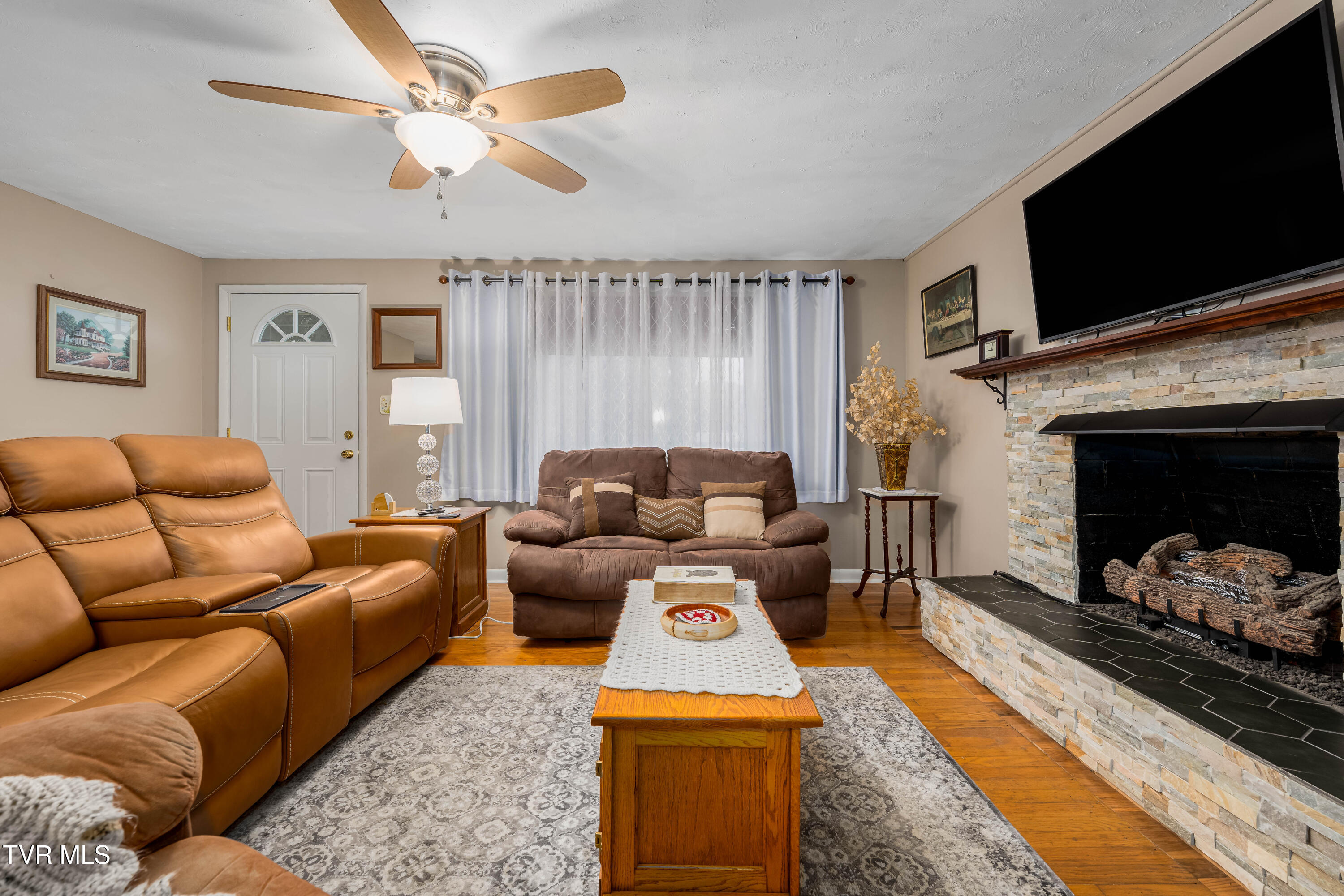 300 Shannon View Road Gray, TN 37615 - Photo 30 of 45 300 Shannon View Rd (29 of 48)