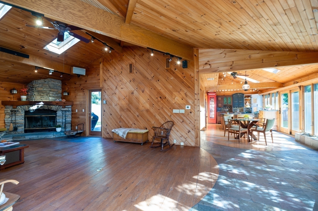 1 Arens Road Rockport, MA 01966 - Photo 4 of 42 Gallery Image 4