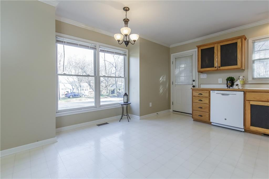 1916 Malone Road, Unit A Burlington, NC 27215 - Photo 8 of 20 Gallery Image 8