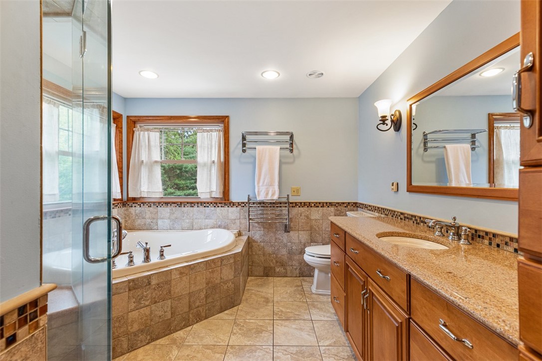 7 Pheasant Run Road North Smithfield, RI 02896 - Photo 31 of 50
