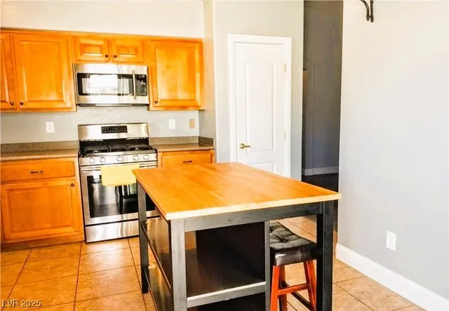 $1,750 | 9517 New Utrecht Street, Las Vegas, NV 89178