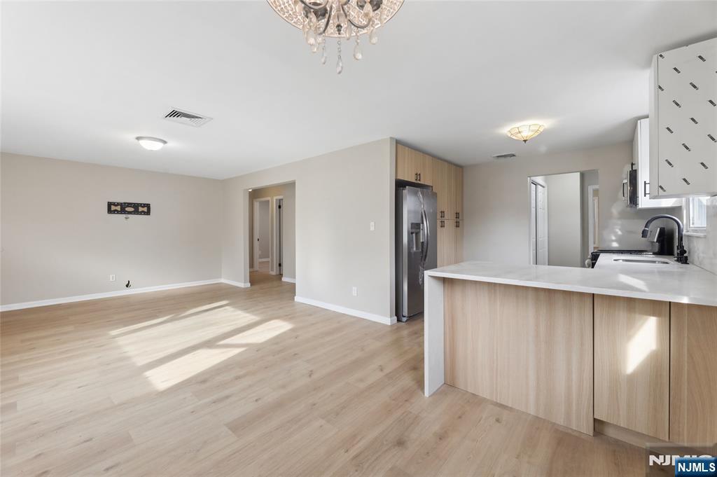 478 Riverside Terrace Rutherford, NJ 07070 - Photo 12 of 36