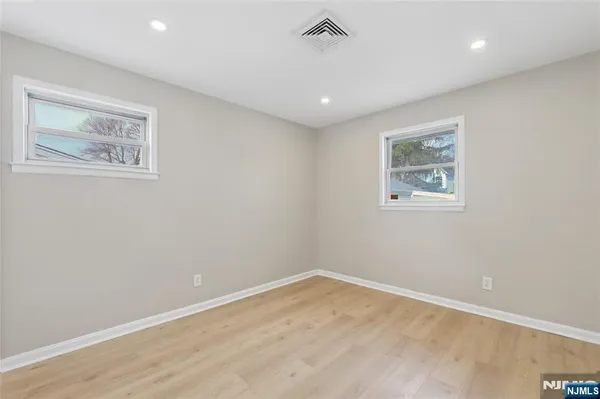 $689,000 | 478 Riverside Terrace, Rutherford, NJ 07070