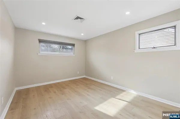 $689,000 | 478 Riverside Terrace, Rutherford, NJ 07070