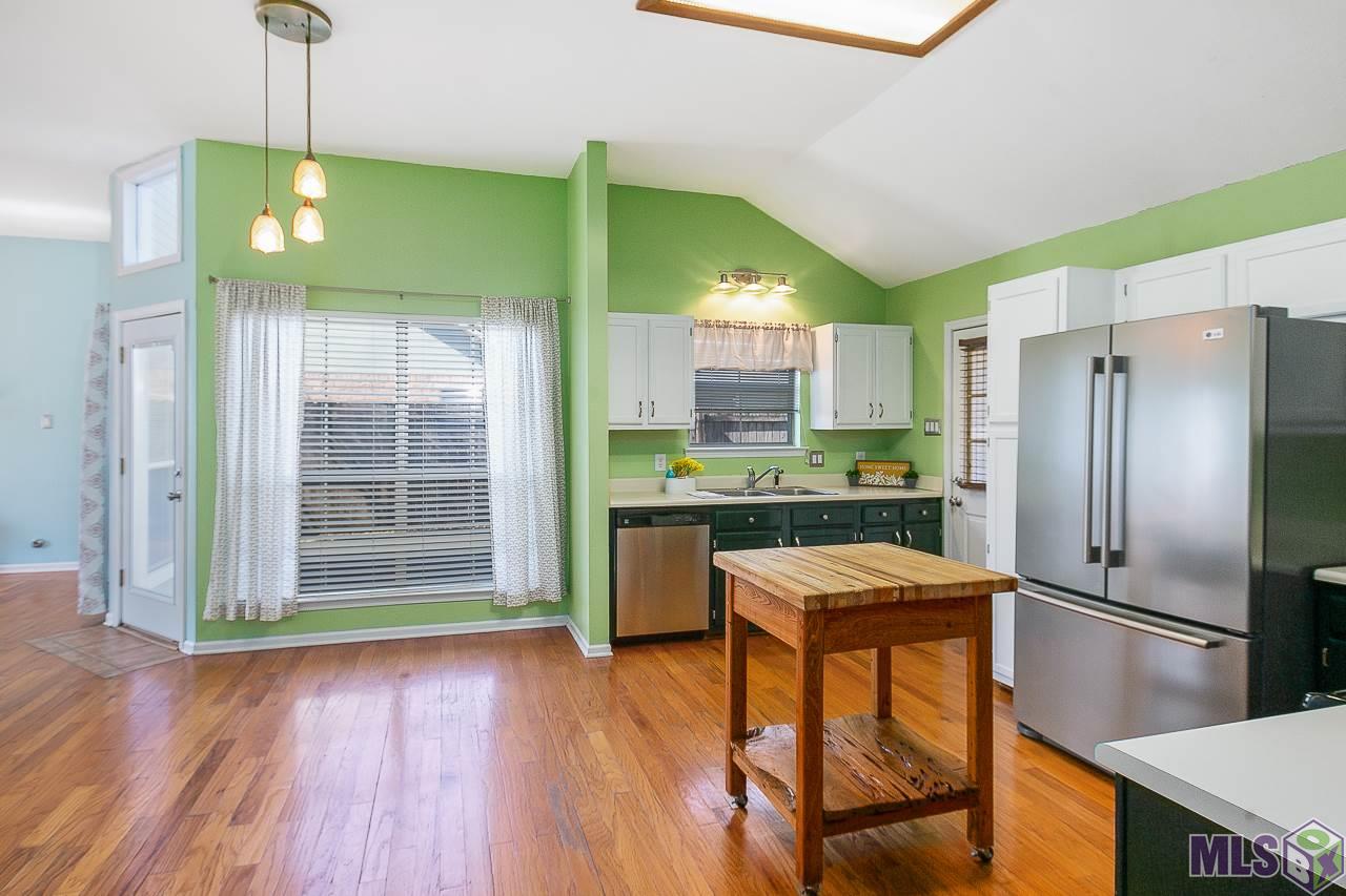 13629 Parwood Avenue Baton Rouge, LA 70816 - Photo 7 of 22 Gallery Image 7