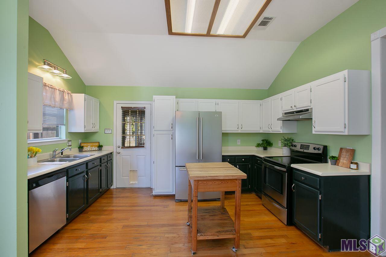 13629 Parwood Avenue Baton Rouge, LA 70816 - Photo 8 of 22 Gallery Image 8