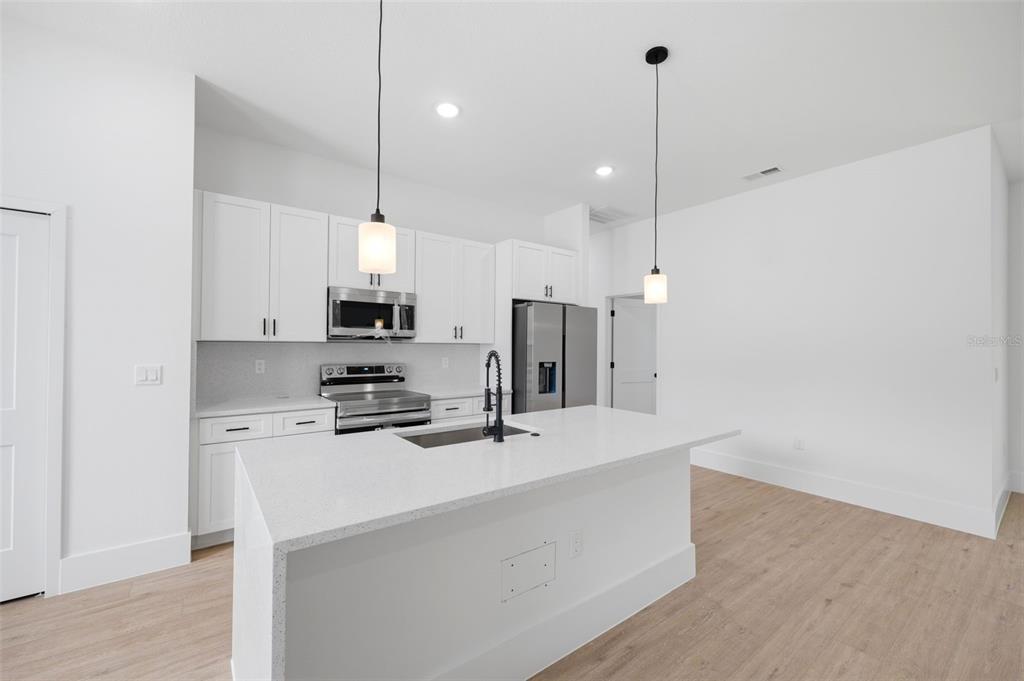 14126 Southwest 34th Terrace Road Ocala, FL 34473 - Photo 17 of 37 Gallery Image 17