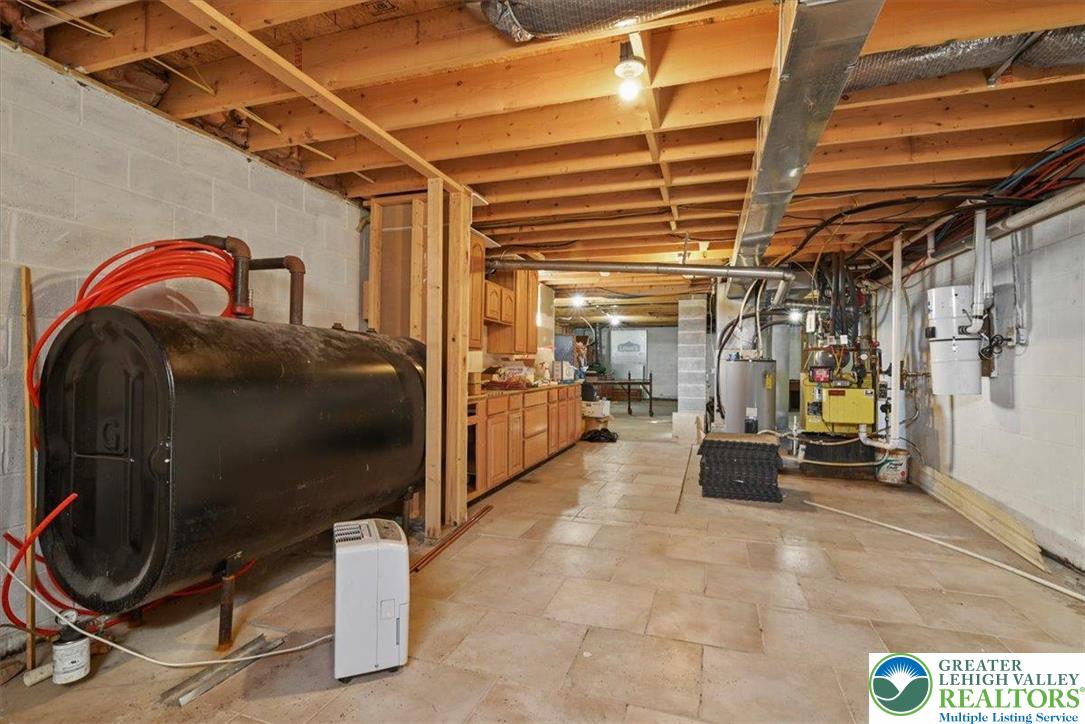 118 Hollow Drive Stroudsburg, PA 18360 - Photo 42 of 45