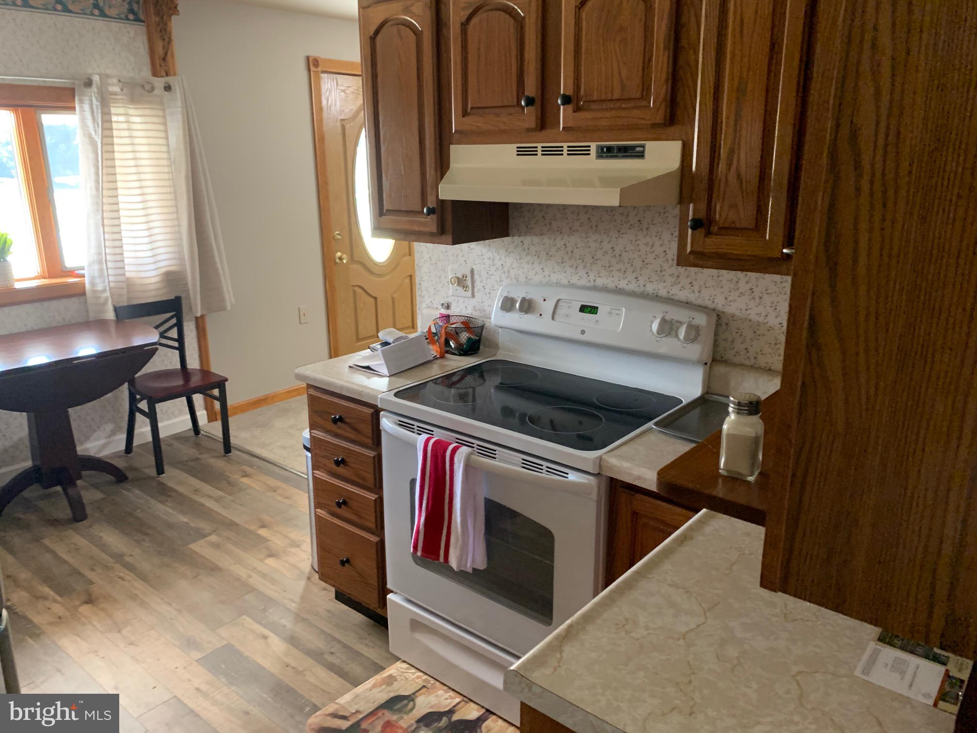 28429 School House Road Columbus, NJ 08022 - Photo 3 of 11