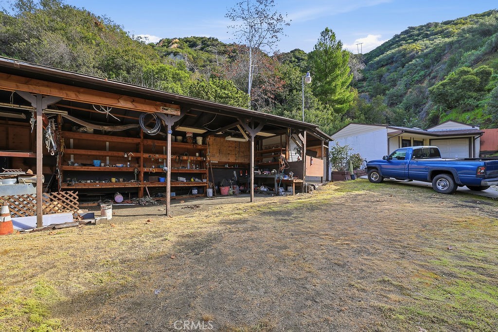 24300 Sylvan Glen Road Calabasas, CA 91302 - Photo 4 of 46