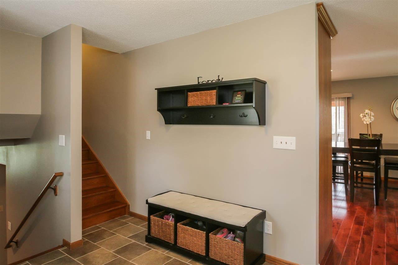 5245 Observatory Avenue Southwest Riverside, IA 52327 - Photo 7 of 23 Gallery Image 7