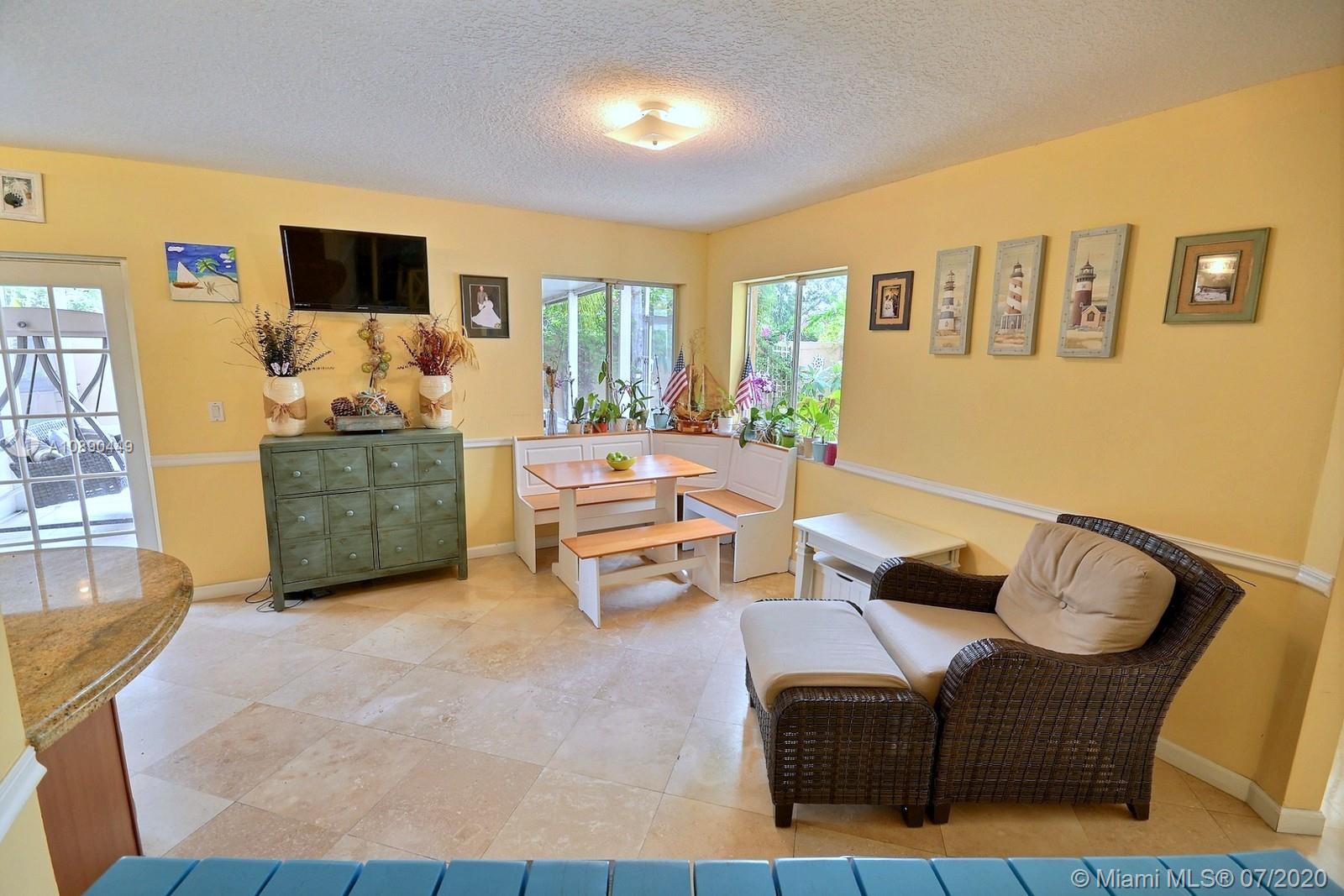 2580 Rampart Way North Cooper City, FL 33026 - Photo 11 of 38 Gallery Image 11