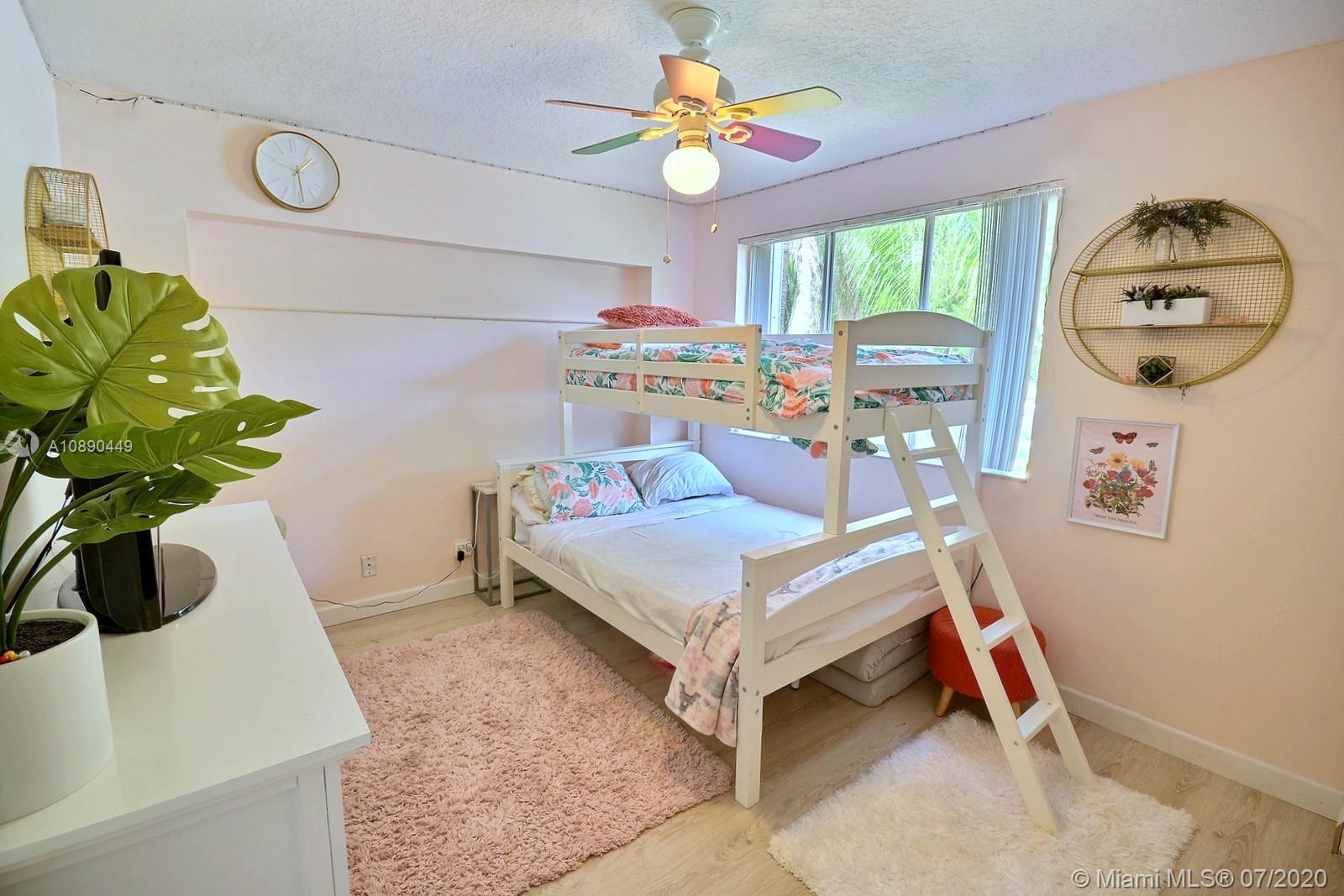 2580 Rampart Way North Cooper City, FL 33026 - Photo 23 of 38 Gallery Image 23